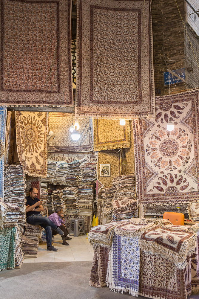 251