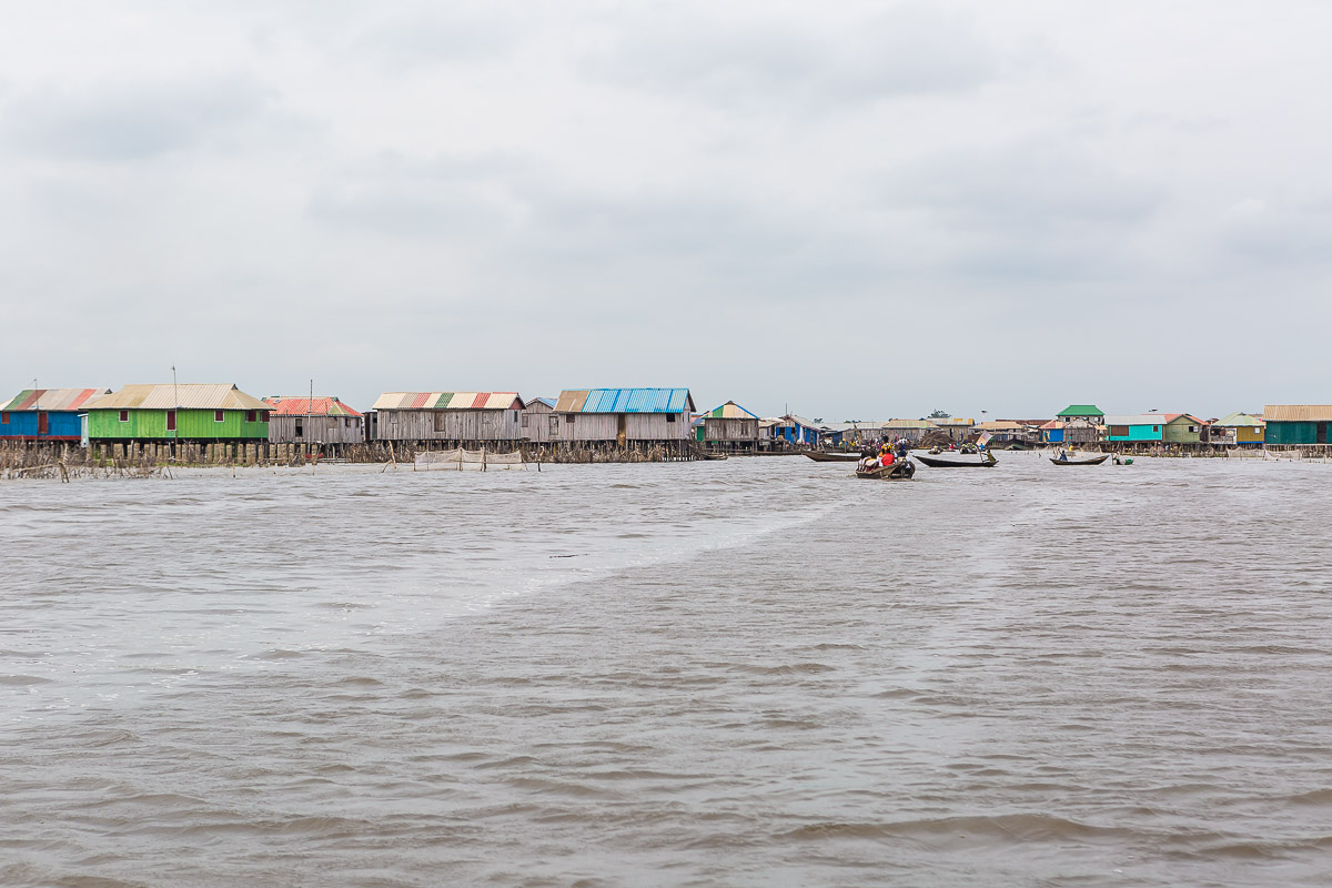072